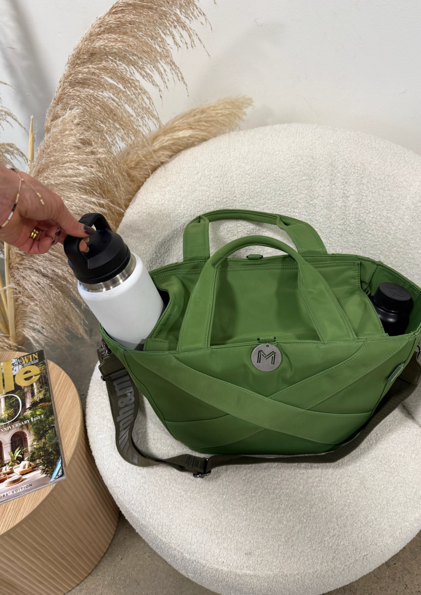 Urban Traveller Tote (MEDIUM SIZE) - Fern Green