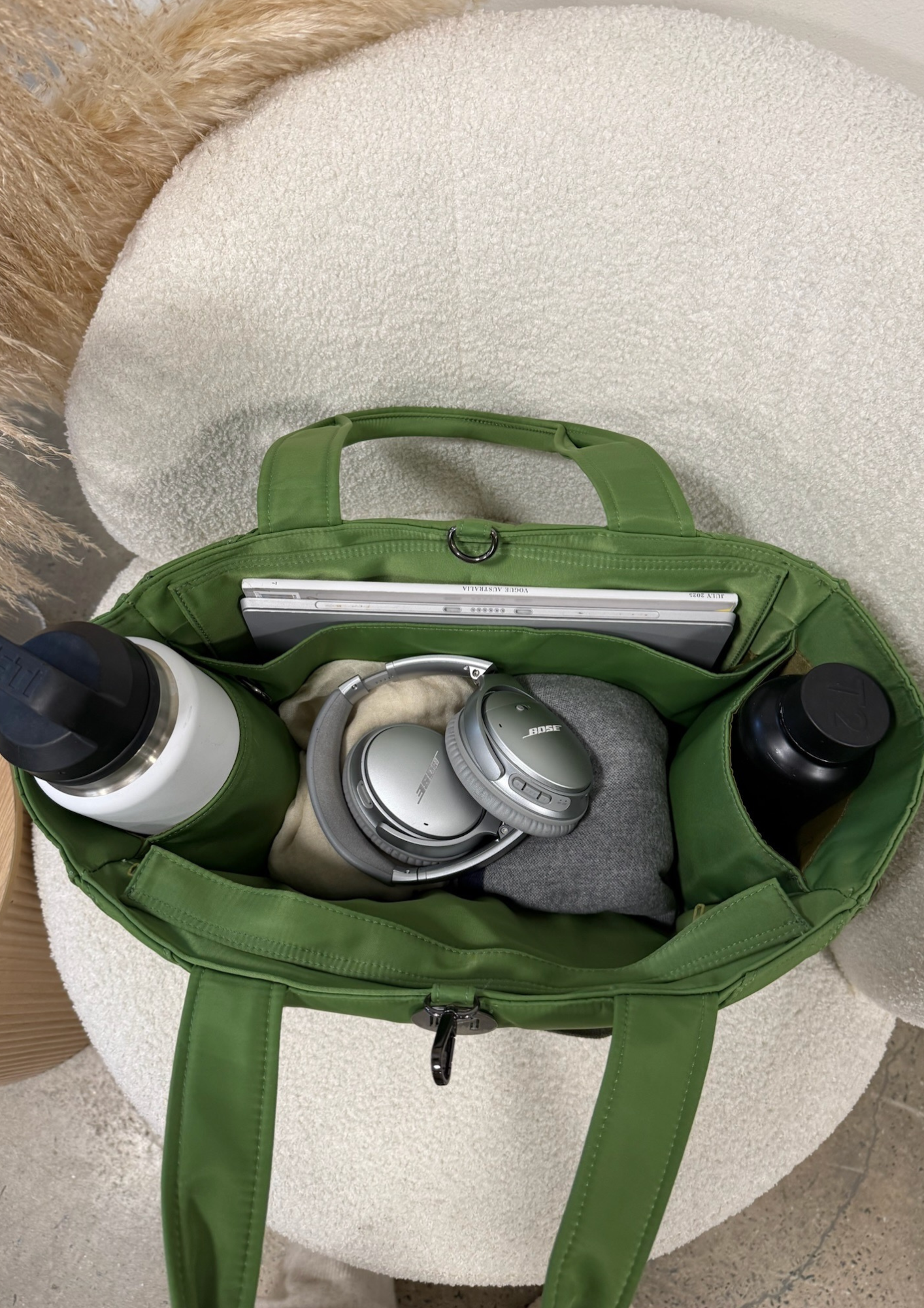 Urban Traveller Tote (MEDIUM SIZE) - Fern Green