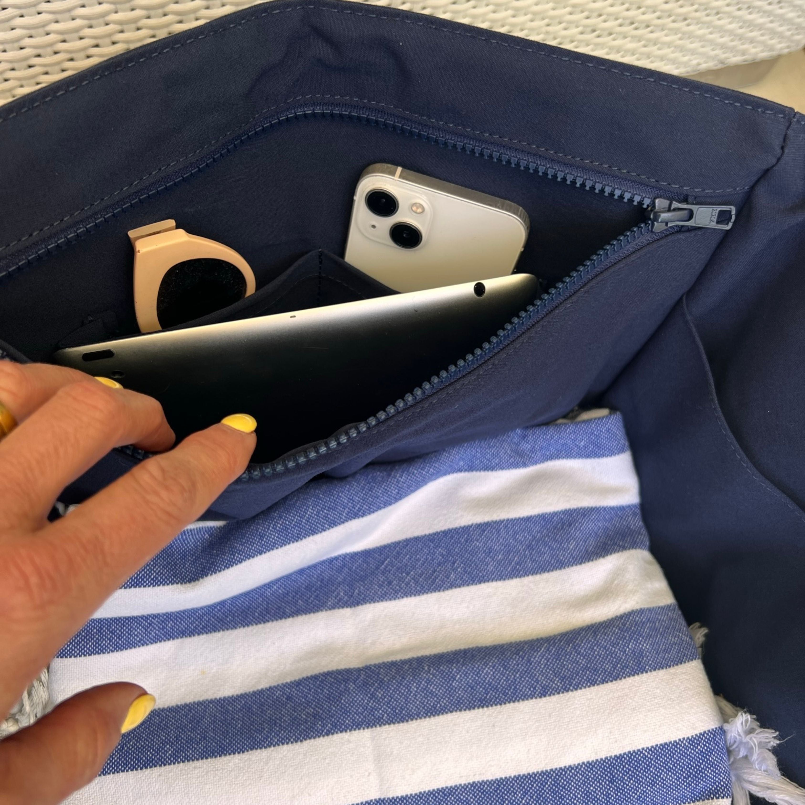 Cove Carry-All (OVERSIZED)- Mirabilis Black