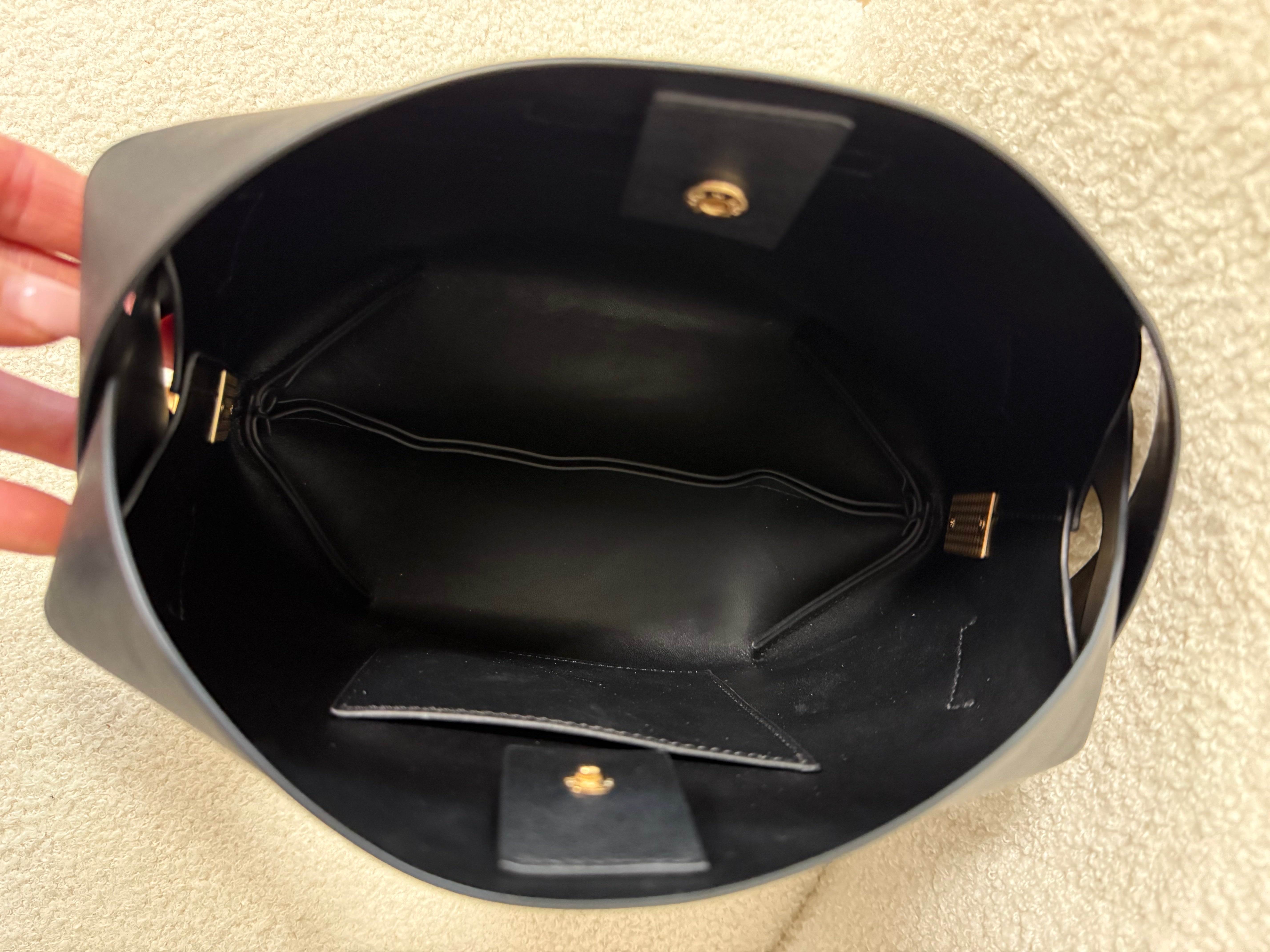 The Caroline - Black - Limited Release