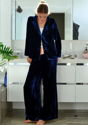 Luxe Velvet Travel Pant