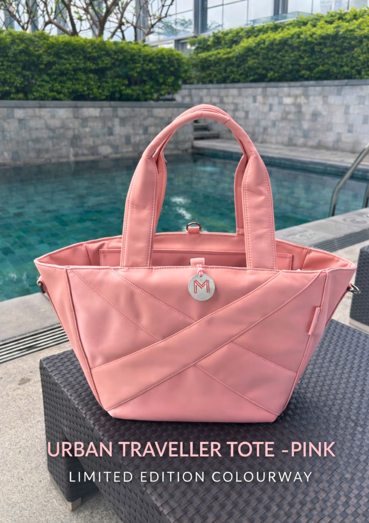 Urban Traveller Tote (MEDIUM SIZE) - BLOSSOM