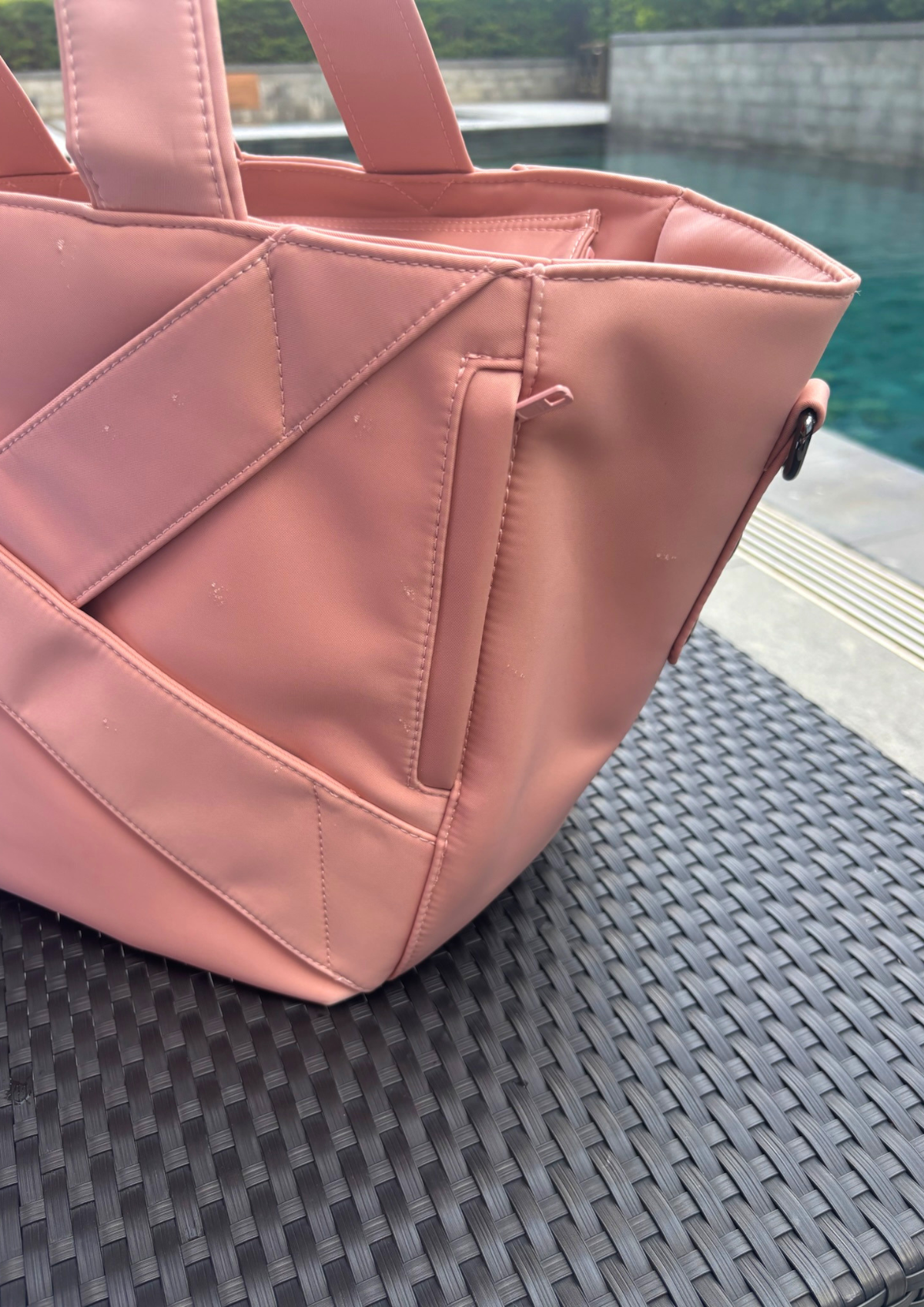 Urban Traveller Tote (MEDIUM SIZE) - BLOSSOM