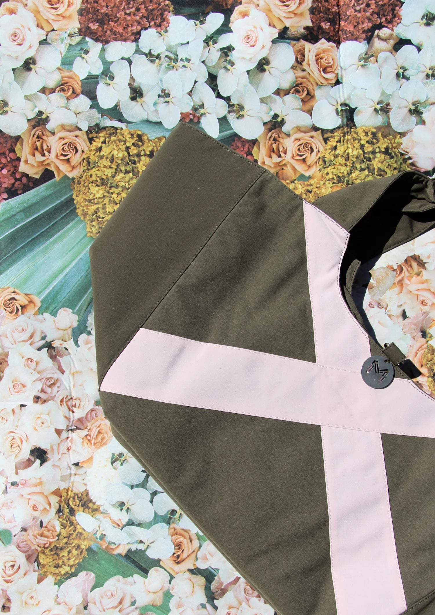 Natural Art Rug + Khaki x Blush Cross Carry-All Bundle - Save 20%