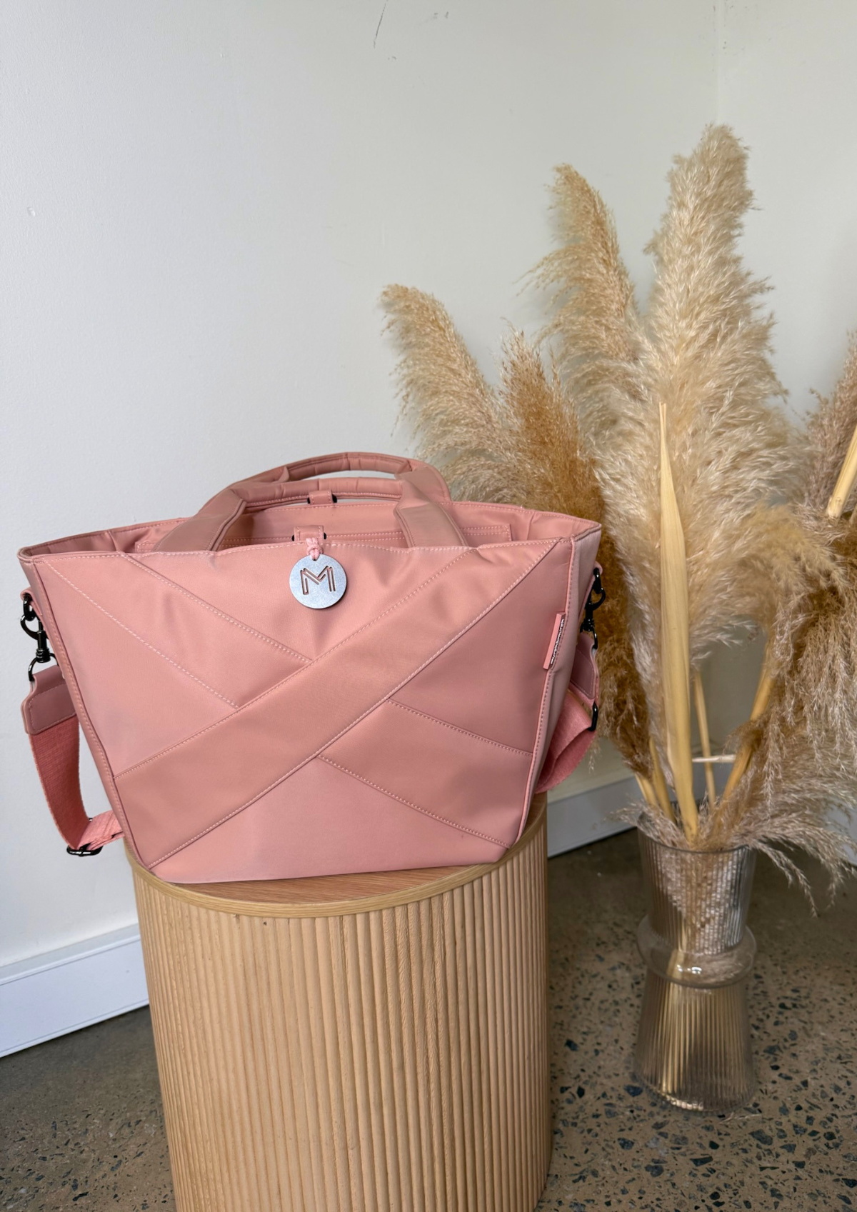 Urban Traveller Tote (MEDIUM SIZE) - BLOSSOM