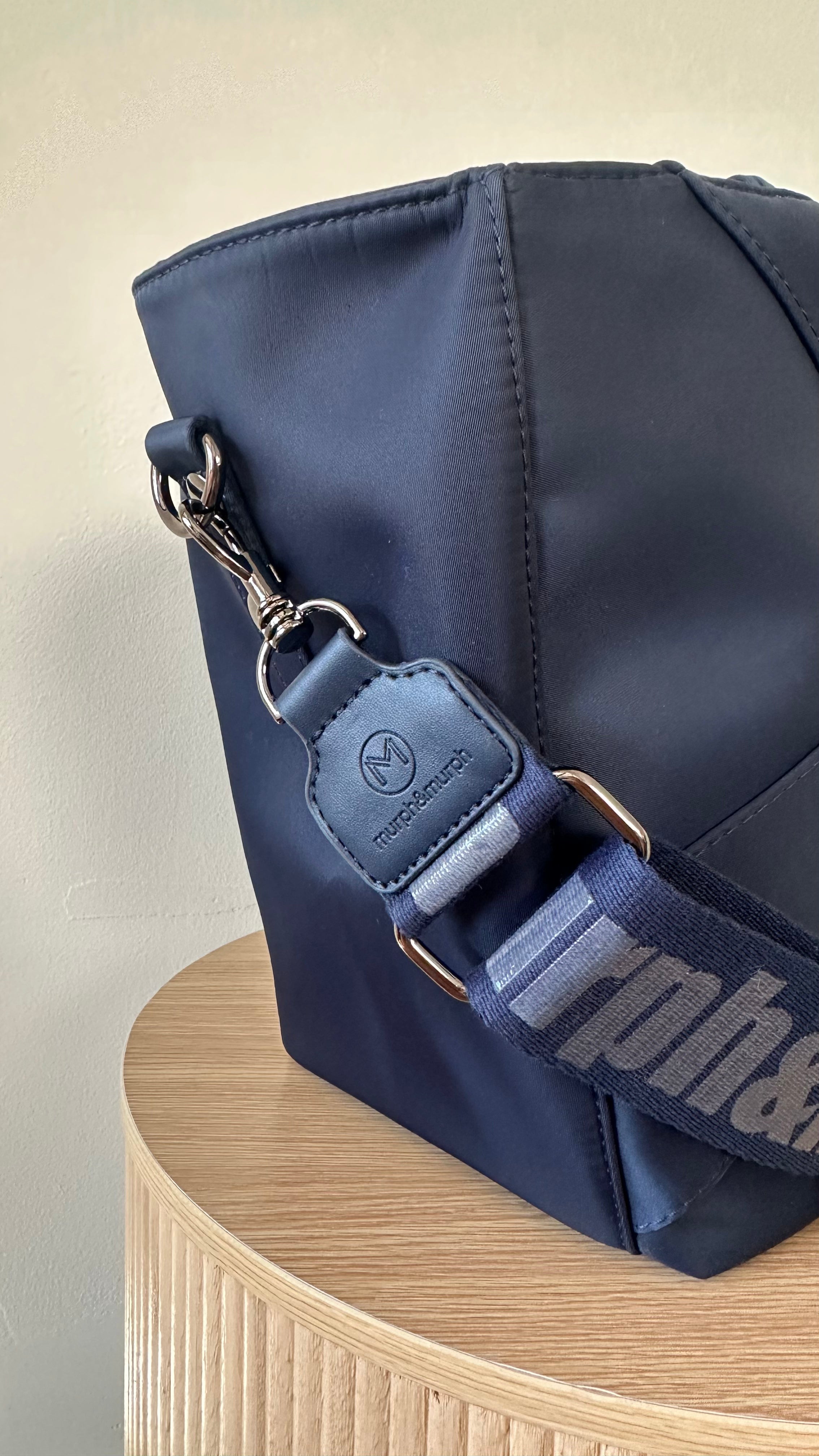 Cove Urban Traveller Tote - Navy Blue